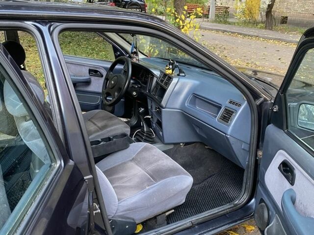 Синий Форд Сиерра, объемом двигателя 1.6 л и пробегом 61 тыс. км за 700 $, фото 14 на Automoto.ua