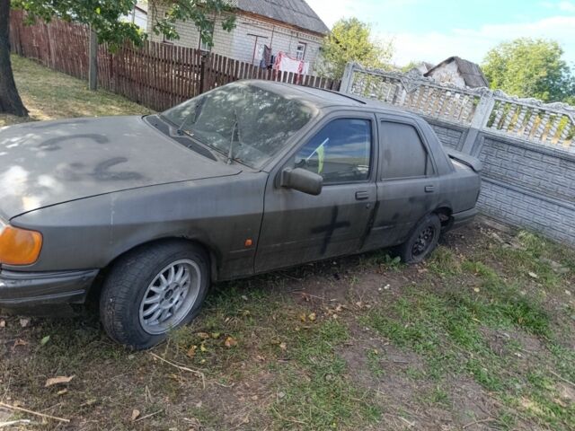 Синій Форд Сієрра, об'ємом двигуна 0 л та пробігом 233 тис. км за 399 $, фото 4 на Automoto.ua