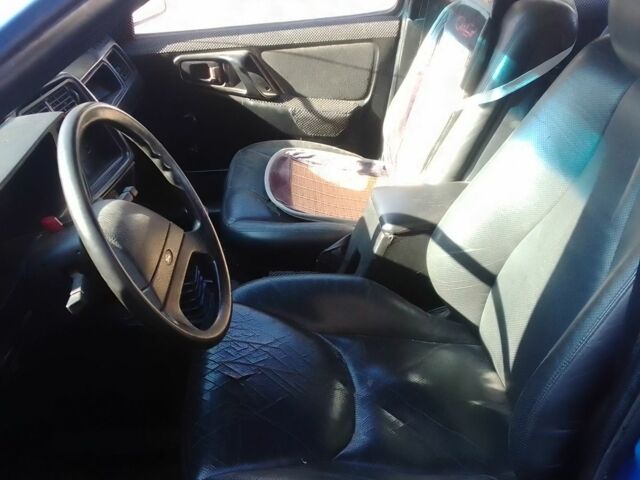 Синій Форд Сієрра, об'ємом двигуна 1.6 л та пробігом 1 тис. км за 719 $, фото 5 на Automoto.ua