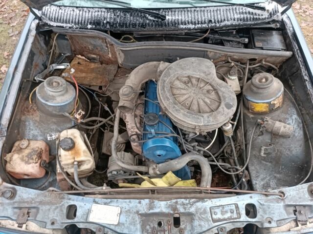 Синий Форд Сиерра, объемом двигателя 2 л и пробегом 150 тыс. км за 497 $, фото 6 на Automoto.ua