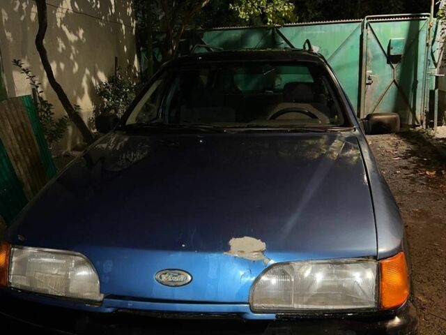 Синій Форд Сієрра, об'ємом двигуна 2 л та пробігом 200 тис. км за 300 $, фото 1 на Automoto.ua