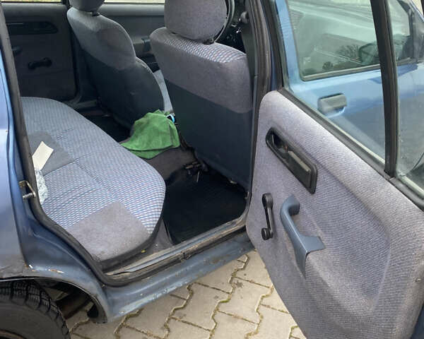 Синий Форд Сиерра, объемом двигателя 2 л и пробегом 300 тыс. км за 903 $, фото 3 на Automoto.ua