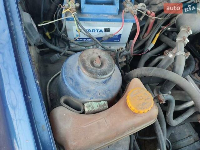 Синий Форд Сиерра, объемом двигателя 1.99 л и пробегом 360 тыс. км за 1800 $, фото 11 на Automoto.ua