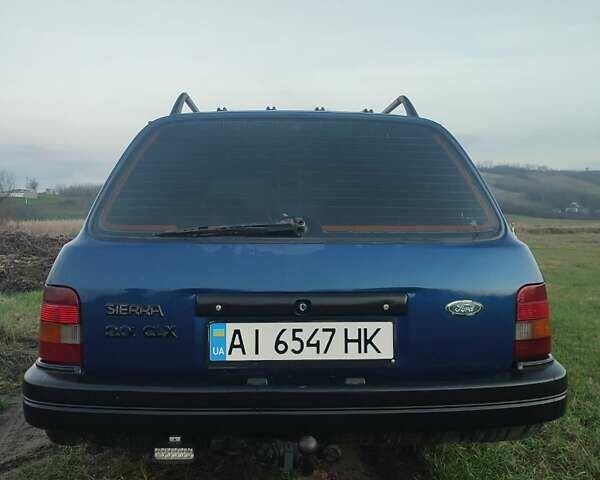 Синий Форд Сиерра, объемом двигателя 1.99 л и пробегом 360 тыс. км за 1800 $, фото 1 на Automoto.ua