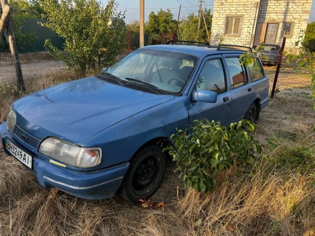 Синий Форд Сиерра, объемом двигателя 2 л и пробегом 1000 тыс. км за 477 $, фото 1 на Automoto.ua