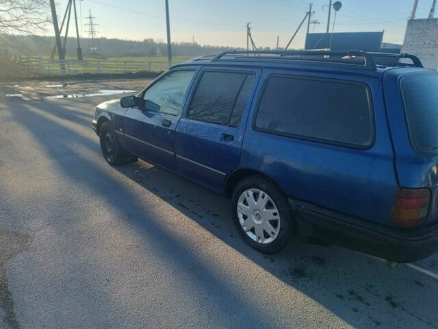 Синій Форд Сієрра, об'ємом двигуна 2 л та пробігом 456 тис. км за 800 $, фото 2 на Automoto.ua
