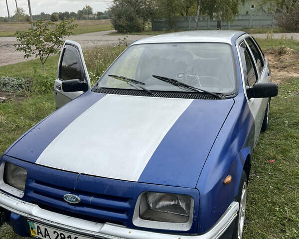 Синій Форд Сієрра, об'ємом двигуна 2 л та пробігом 100 тис. км за 700 $, фото 4 на Automoto.ua