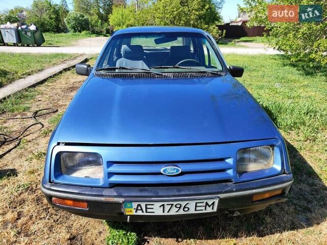 Синий Форд Сиерра, объемом двигателя 2 л и пробегом 100 тыс. км за 920 $, фото 5 на Automoto.ua