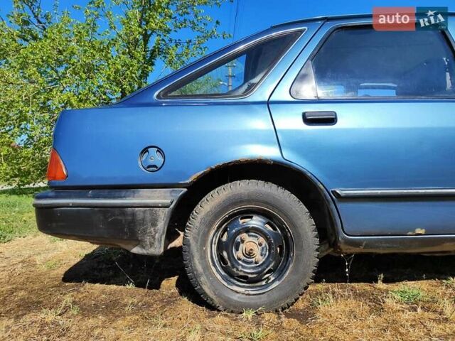 Синий Форд Сиерра, объемом двигателя 2 л и пробегом 100 тыс. км за 920 $, фото 11 на Automoto.ua
