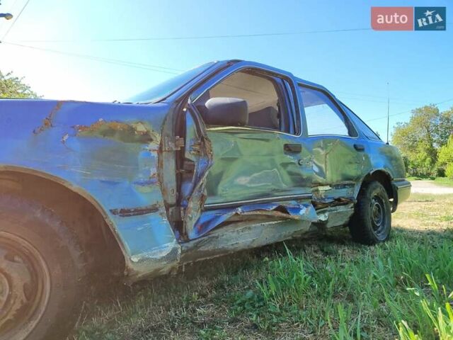 Синий Форд Сиерра, объемом двигателя 2 л и пробегом 100 тыс. км за 920 $, фото 15 на Automoto.ua