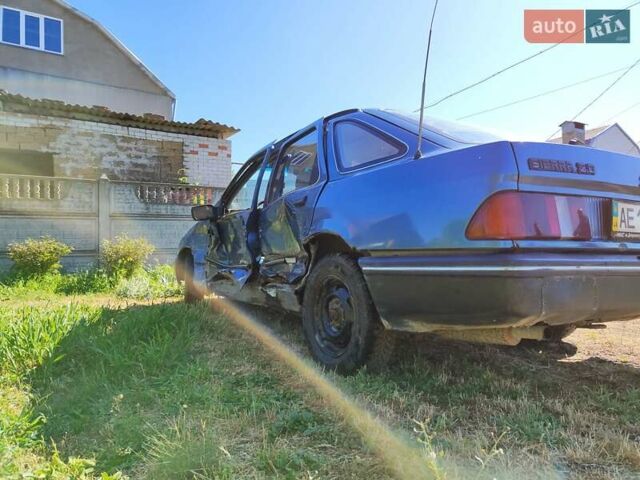 Синий Форд Сиерра, объемом двигателя 2 л и пробегом 100 тыс. км за 920 $, фото 16 на Automoto.ua