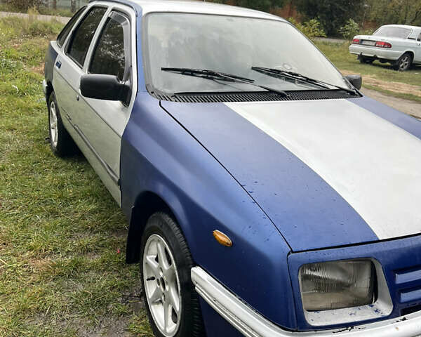 Синій Форд Сієрра, об'ємом двигуна 2 л та пробігом 100 тис. км за 700 $, фото 6 на Automoto.ua