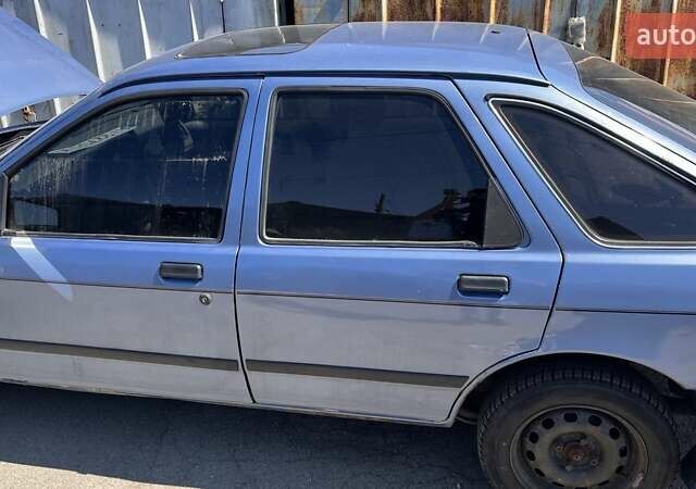 Синий Форд Сиерра, объемом двигателя 1.99 л и пробегом 350 тыс. км за 999 $, фото 14 на Automoto.ua
