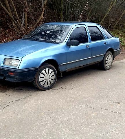 Синий Форд Сиерра, объемом двигателя 1.6 л и пробегом 200 тыс. км за 750 $, фото 2 на Automoto.ua