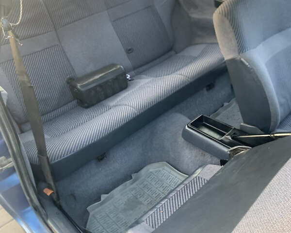 Синій Форд Сієрра, об'ємом двигуна 1.8 л та пробігом 200 тис. км за 600 $, фото 6 на Automoto.ua