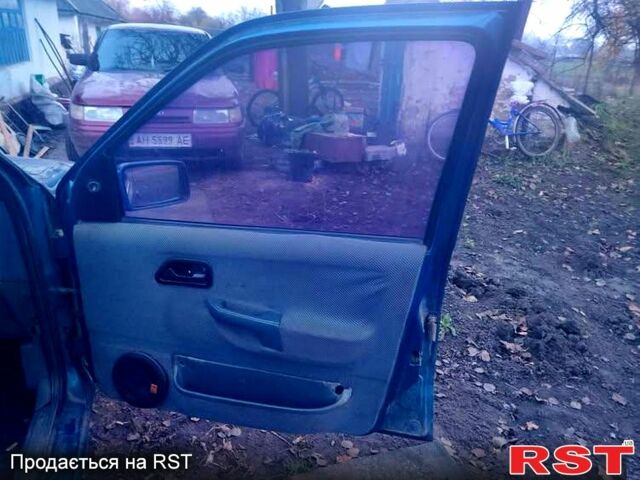 Синий Форд Сиерра, объемом двигателя 2.3 л и пробегом 0 тыс. км за 710 $, фото 11 на Automoto.ua