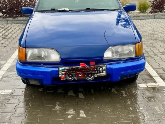 Синий Форд Сиерра, объемом двигателя 1.6 л и пробегом 30 тыс. км за 950 $, фото 6 на Automoto.ua