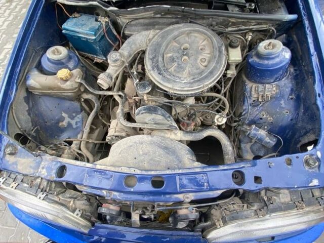 Синий Форд Сиерра, объемом двигателя 1.6 л и пробегом 30 тыс. км за 950 $, фото 3 на Automoto.ua