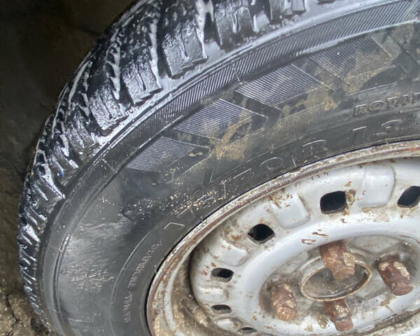 Синий Форд Сиерра, объемом двигателя 0 л и пробегом 30 тыс. км за 950 $, фото 7 на Automoto.ua