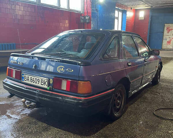 Синий Форд Сиерра, объемом двигателя 2 л и пробегом 270 тыс. км за 1300 $, фото 11 на Automoto.ua