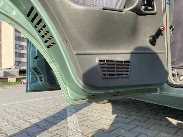 Зеленый Форд Сиерра, объемом двигателя 0.18 л и пробегом 2 тыс. км за 1250 $, фото 8 на Automoto.ua