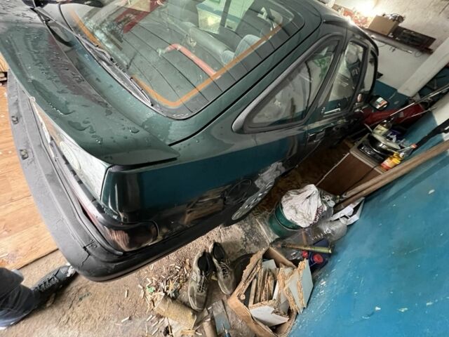 Зеленый Форд Сиерра, объемом двигателя 2 л и пробегом 450 тыс. км за 500 $, фото 5 на Automoto.ua