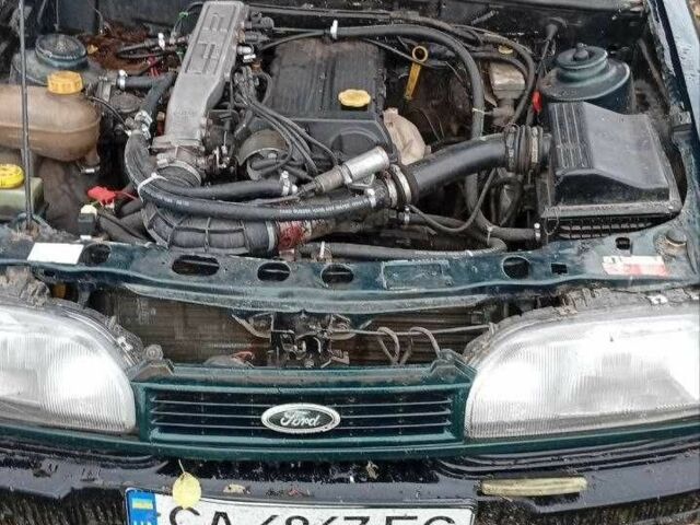 Форд Сієрра 1992 у Прилуках на Automoto.ua Зелений Форд Сієрра, об'ємом двигуна 2 л та пробігом 47 тис. км за 955 $, фото 15 на Automoto.ua