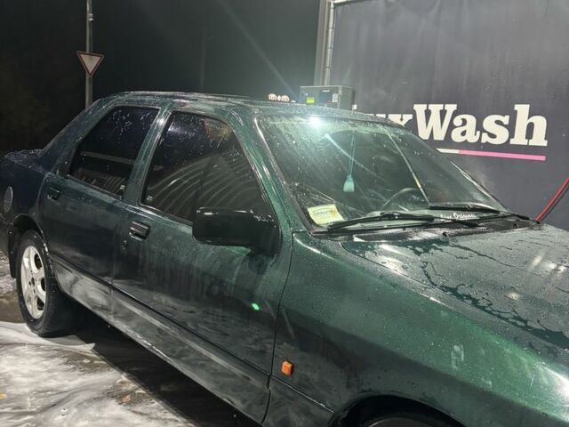 Зеленый Форд Сиерра, объемом двигателя 1.6 л и пробегом 100 тыс. км за 643 $, фото 1 на Automoto.ua