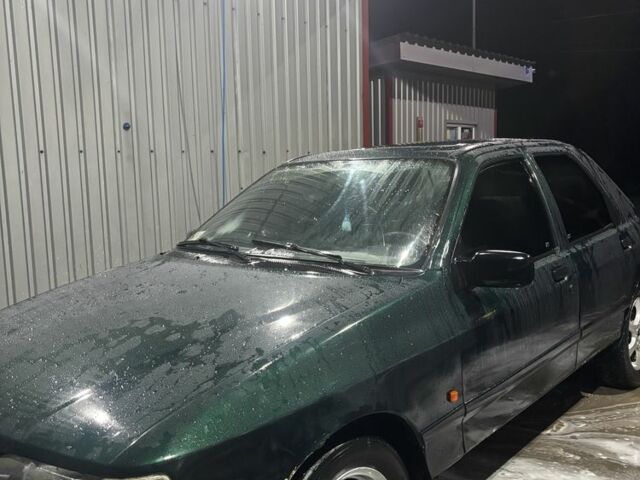 Зеленый Форд Сиерра, объемом двигателя 1.6 л и пробегом 100 тыс. км за 643 $, фото 2 на Automoto.ua