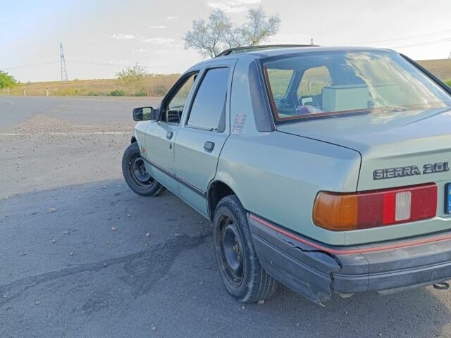 Зелений Форд Сієрра, об'ємом двигуна 2 л та пробігом 3 тис. км за 1500 $, фото 18 на Automoto.ua