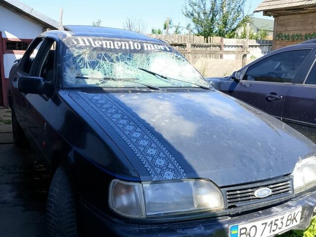 Зелений Форд Сієрра, об'ємом двигуна 2 л та пробігом 230 тис. км за 600 $, фото 1 на Automoto.ua