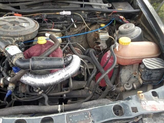 Зеленый Форд Сиерра, объемом двигателя 1.6 л и пробегом 3 тыс. км за 1200 $, фото 5 на Automoto.ua