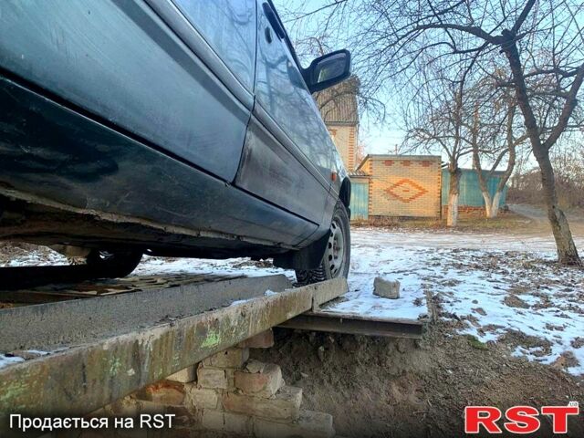Зеленый Форд Сиерра, объемом двигателя 18 л и пробегом 0 тыс. км за 1000 $, фото 4 на Automoto.ua