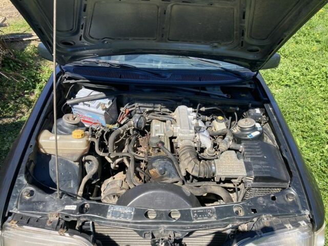 Зеленый Форд Сиерра, объемом двигателя 2 л и пробегом 1 тыс. км за 929 $, фото 4 на Automoto.ua