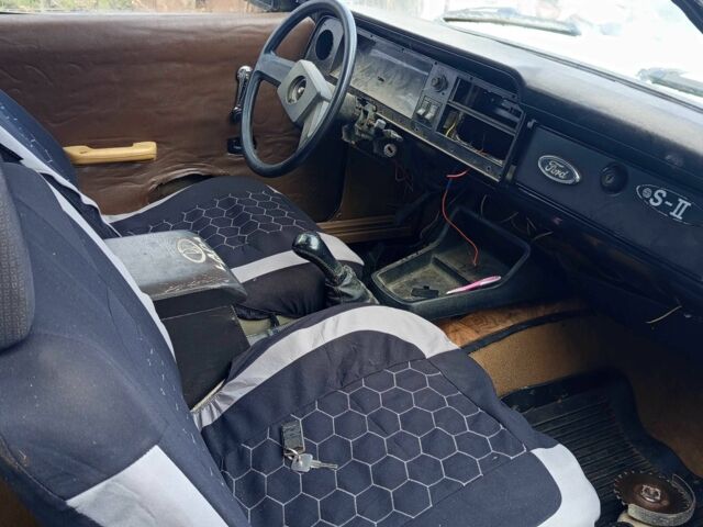 Белый Форд Таунус, объемом двигателя 0 л и пробегом 1000 тыс. км за 1500 $, фото 2 на Automoto.ua