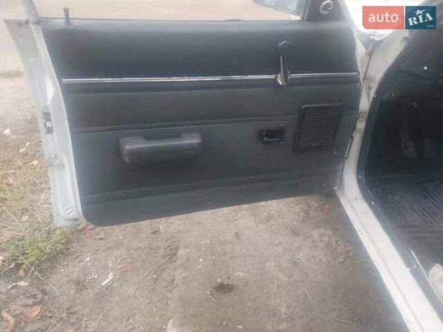 Белый Форд Таунус, объемом двигателя 1.6 л и пробегом 105 тыс. км за 1100 $, фото 3 на Automoto.ua