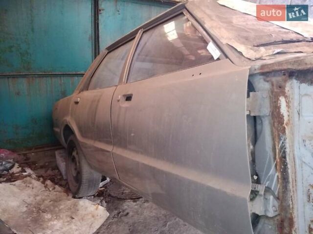 Форд Таунус, об'ємом двигуна 0 л та пробігом 100 тис. км за 193 $, фото 1 на Automoto.ua