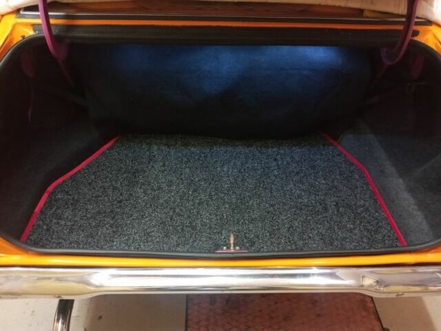 Желтый Форд Таунус, объемом двигателя 1.6 л и пробегом 10 тыс. км за 8340 $, фото 7 на Automoto.ua