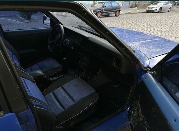 Синий Форд Таунус, объемом двигателя 1.7 л и пробегом 100 тыс. км за 1150 $, фото 5 на Automoto.ua