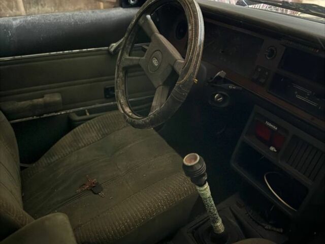 Форд Таунус 1979 в Днепре (Днепропетровске) на Automoto.ua Зеленый Форд Таунус, объемом двигателя 0 л и пробегом 100 тыс. км за 500 $, фото 2 на Automoto.ua