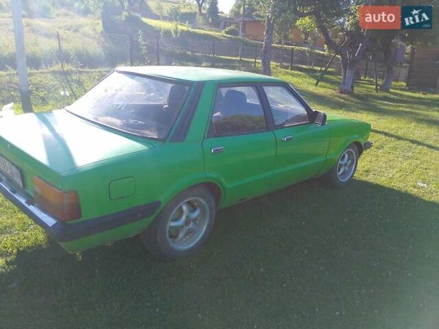 Зеленый Форд Таунус, объемом двигателя 1.8 л и пробегом 98 тыс. км за 600 $, фото 4 на Automoto.ua