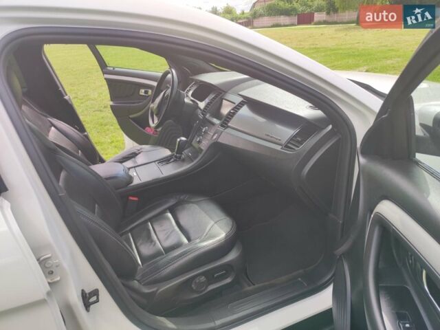Білий Форд Taurus, об'ємом двигуна 3.5 л та пробігом 140 тис. км за 14000 $, фото 13 на Automoto.ua