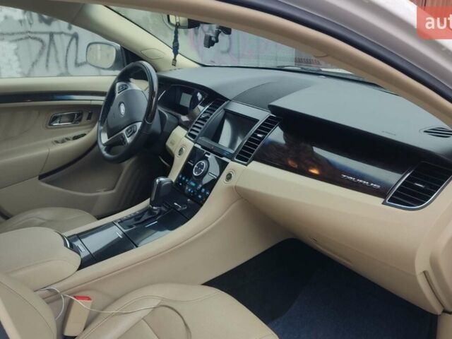 Білий Форд Taurus, об'ємом двигуна 3.5 л та пробігом 79 тис. км за 13200 $, фото 37 на Automoto.ua