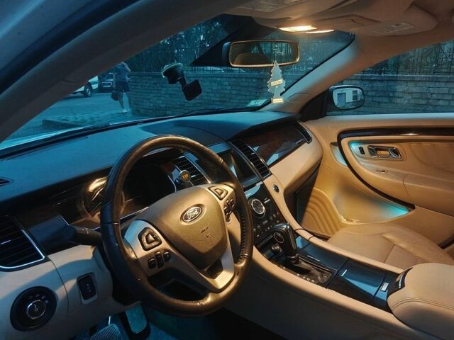 Білий Форд Taurus, об'ємом двигуна 3.5 л та пробігом 79 тис. км за 13200 $, фото 31 на Automoto.ua