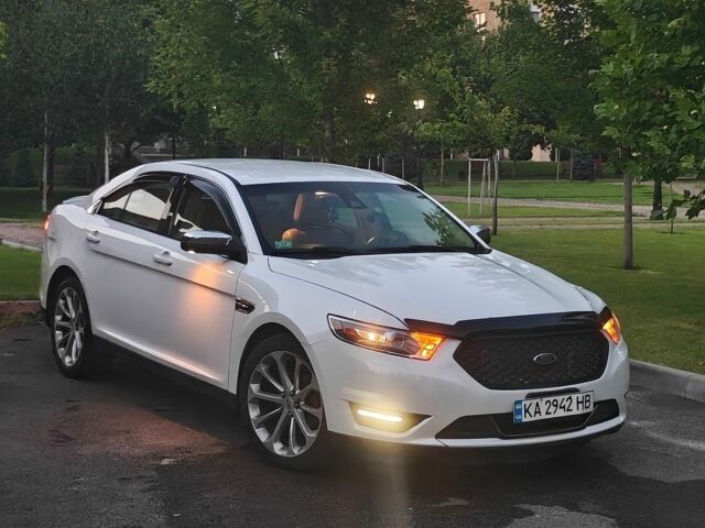 Білий Форд Taurus, об'ємом двигуна 3.5 л та пробігом 79 тис. км за 13200 $, фото 18 на Automoto.ua