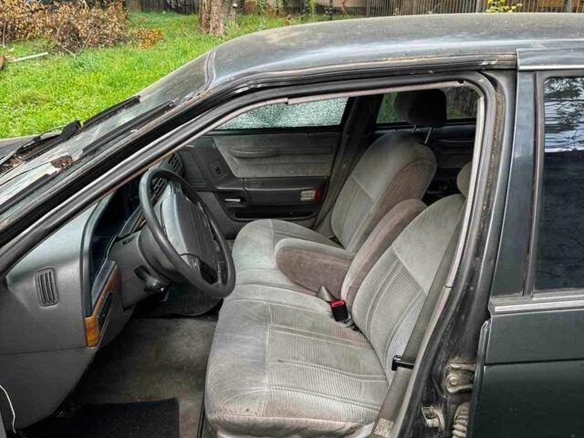 Чорний Форд Taurus, об'ємом двигуна 0 л та пробігом 300 тис. км за 650 $, фото 6 на Automoto.ua