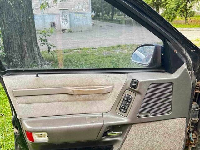 Чорний Форд Taurus, об'ємом двигуна 0 л та пробігом 300 тис. км за 650 $, фото 11 на Automoto.ua