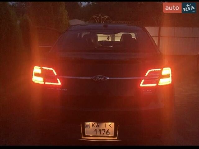 Черный Форд Таурус, объемом двигателя 2 л и пробегом 126 тыс. км за 12500 $, фото 21 на Automoto.ua