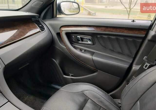 Чорний Форд Taurus, об'ємом двигуна 3.5 л та пробігом 89 тис. км за 11500 $, фото 22 на Automoto.ua