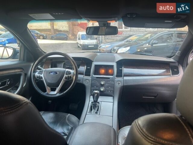 Чорний Форд Taurus, об'ємом двигуна 3.5 л та пробігом 196 тис. км за 9800 $, фото 6 на Automoto.ua
